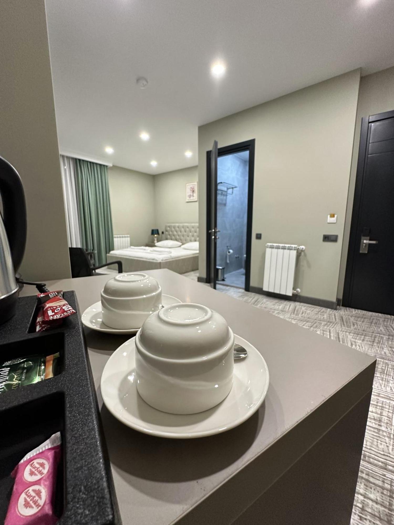 Caspian Vf Hotel Batumi Exterior photo